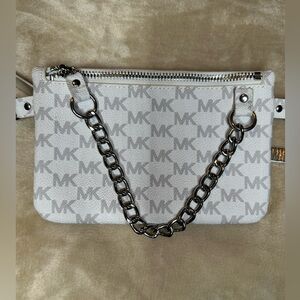 Michael Kors White and Silver Chain Belt
Bag